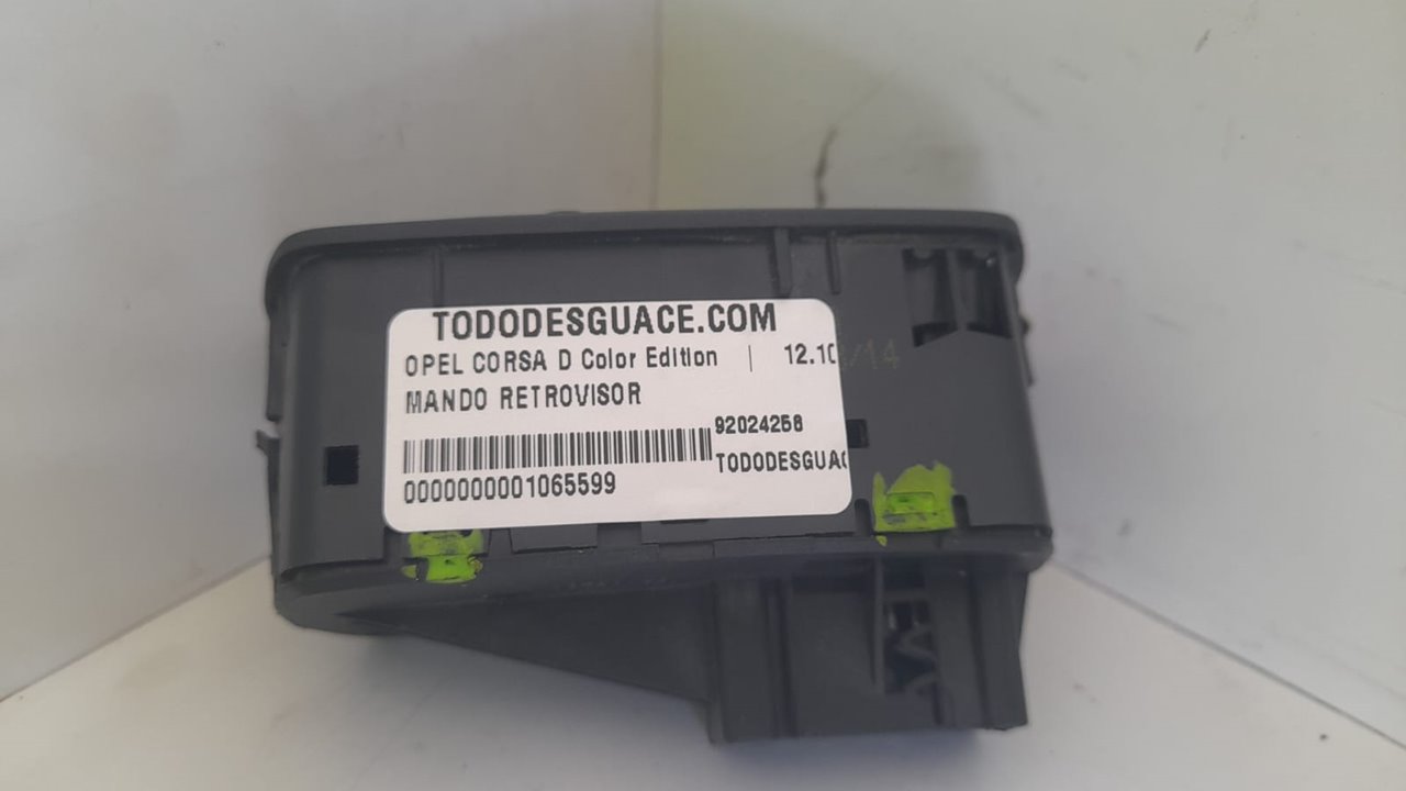 Mando retrovisor opel corsa d color edition