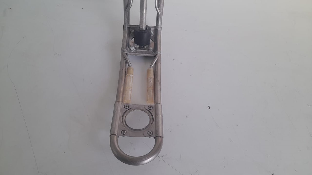 No identificado mercedes-benz actros 4 2-ejes bm 963 (2011) 18xx 4x2 fahrgestell l classic