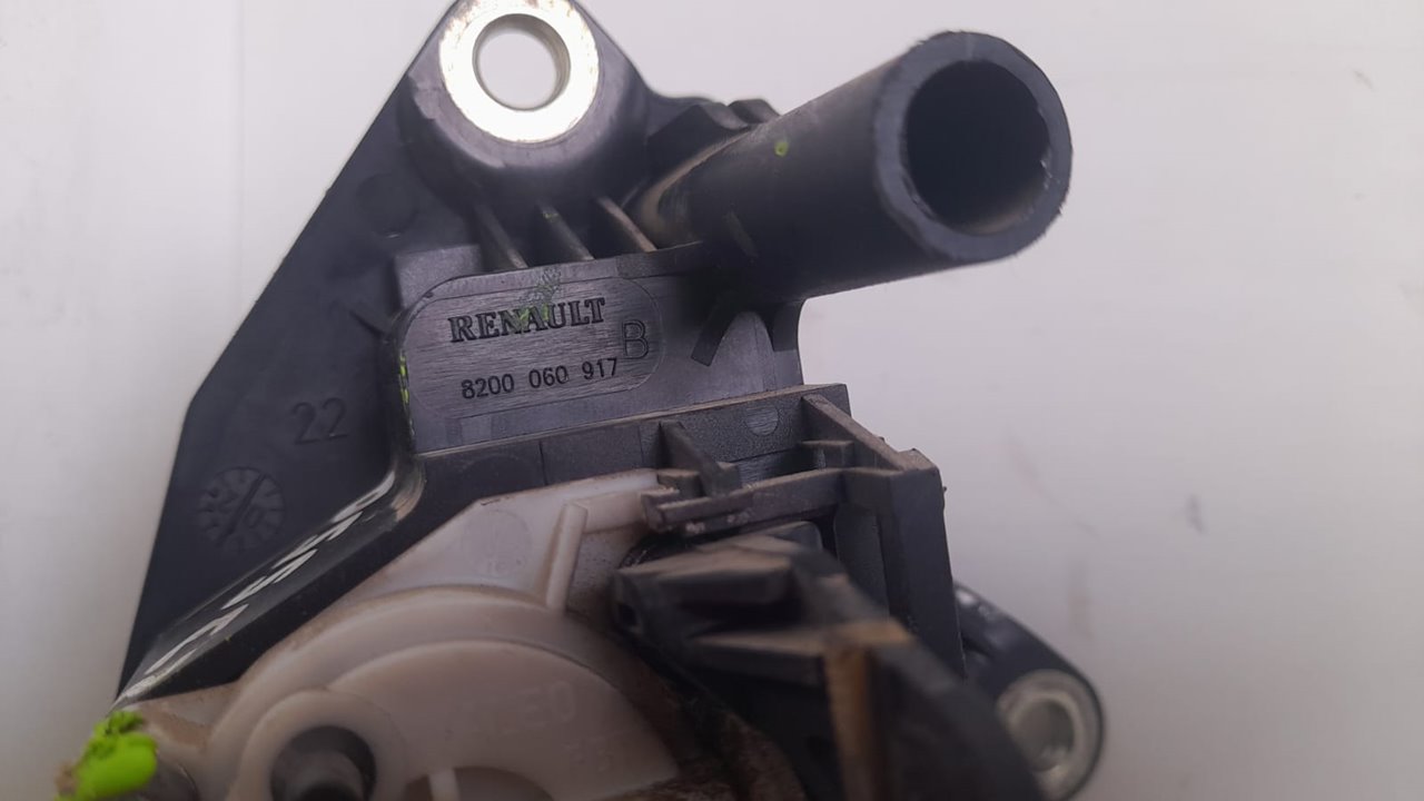 No identificado renault clio ii fase ii (bcb0) authentique