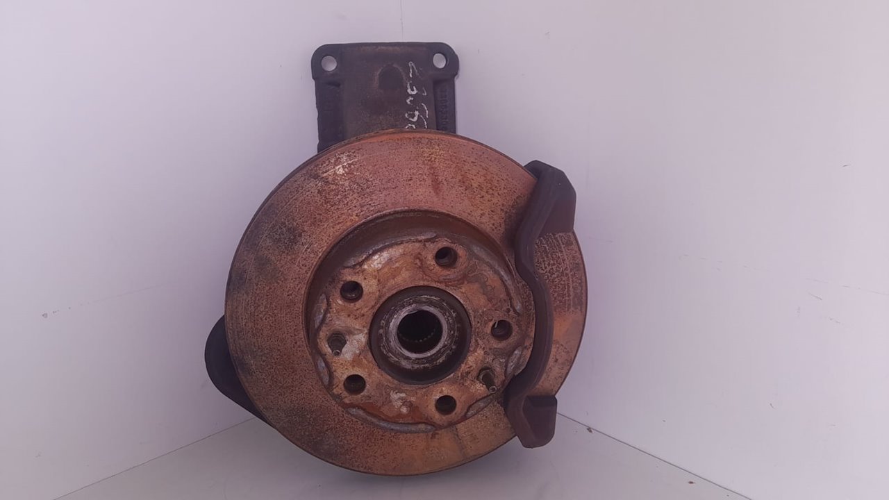Mangueta delantera derecha 2.0 jtd       batalla 2850 mm