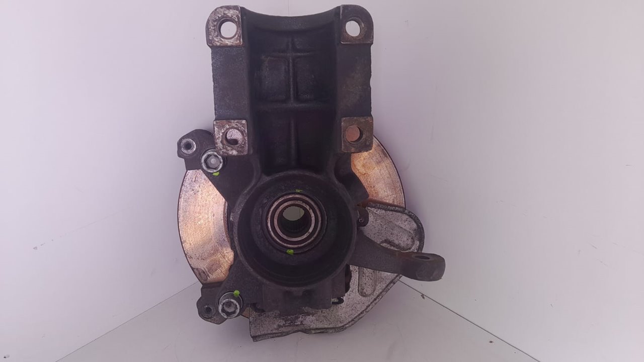 Mangueta delantera derecha 2.0 jtd       batalla 2850 mm