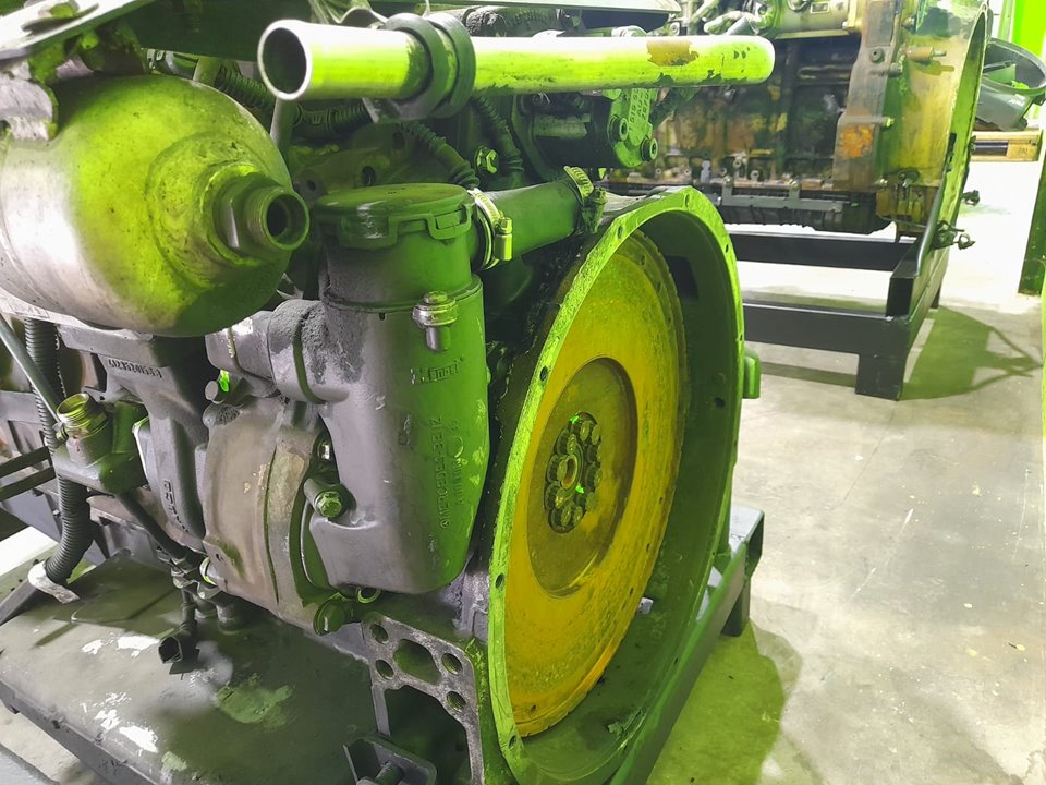 Motor completo mercedes-benz  no identificado