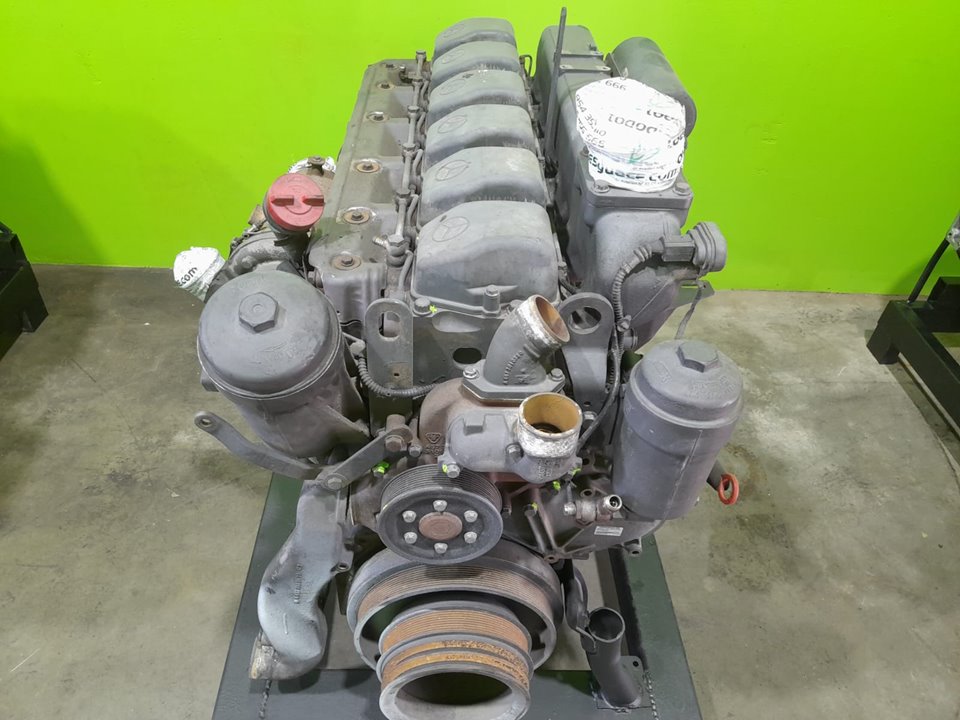 Motor completo mercedes-benz  no identificado