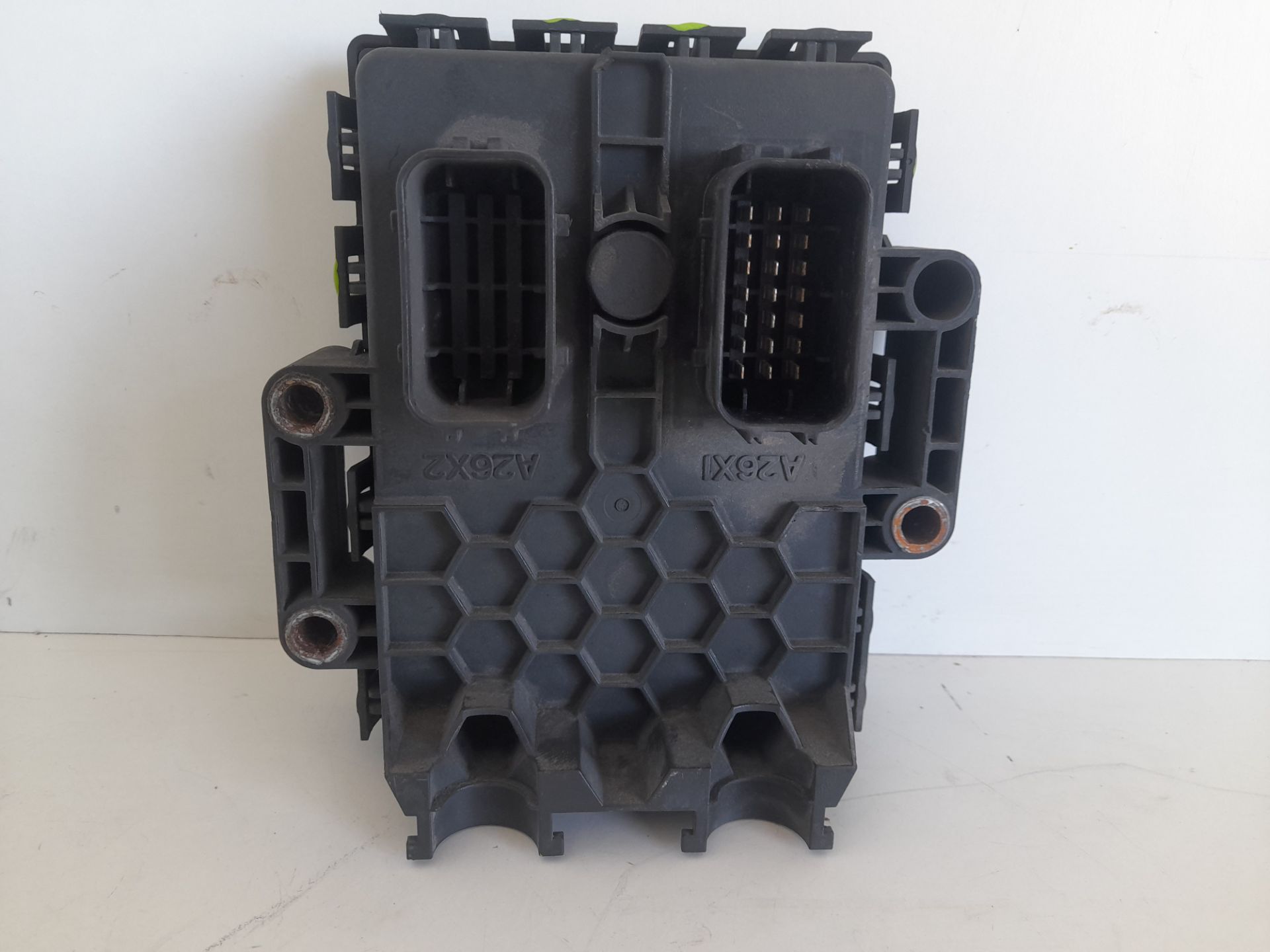 No identificado mercedes-benz actros 4 2-ejes bm 963 (2011) 18xx 4x2 fahrgestell l classic