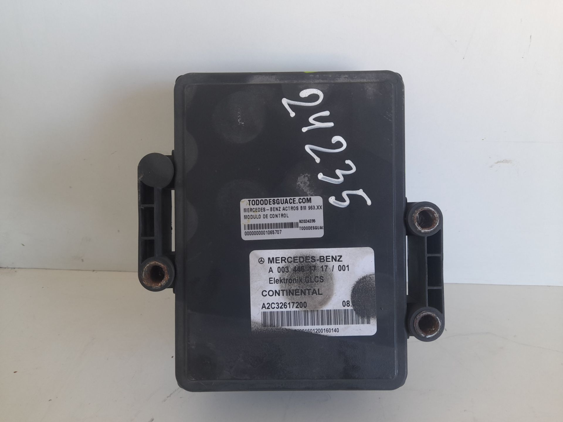 No identificado mercedes-benz actros 4 2-ejes bm 963 (2011) 18xx 4x2 fahrgestell l classic