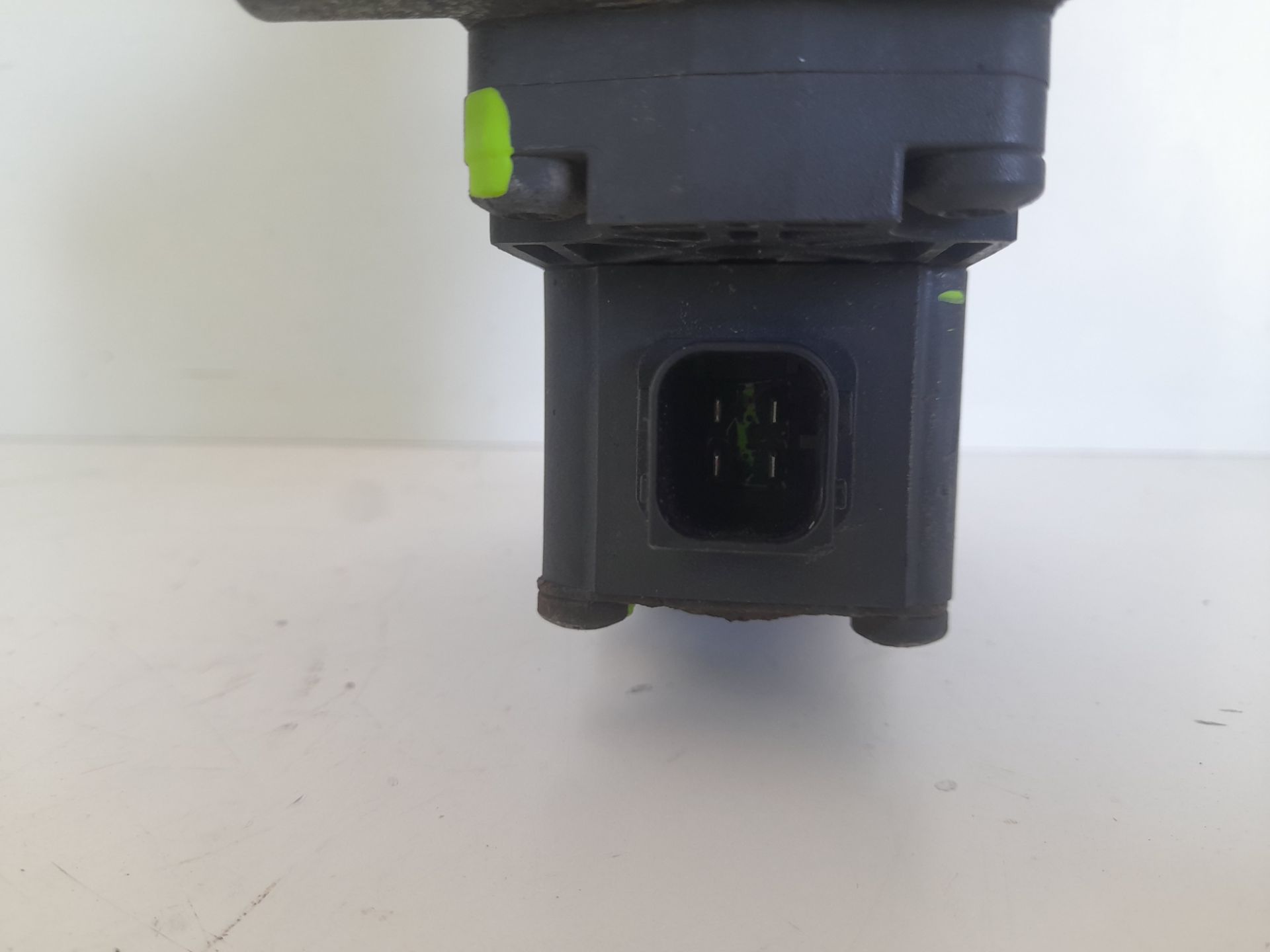 No identificado mercedes-benz actros 4 2-ejes bm 963 (2011) 18xx 4x2 fahrgestell l classic