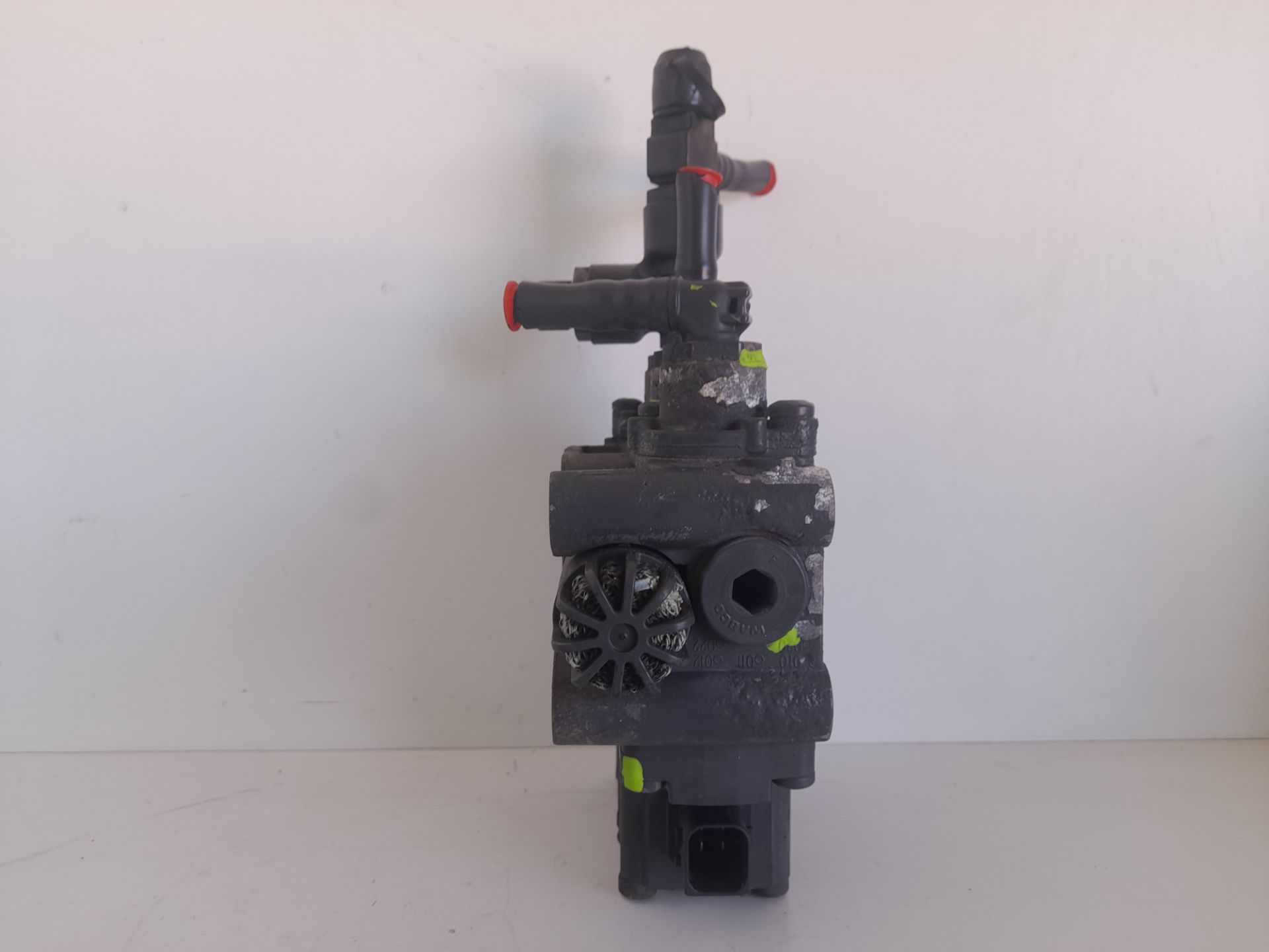 No identificado mercedes-benz actros 4 2-ejes bm 963 (2011) 18xx 4x2 fahrgestell l classic