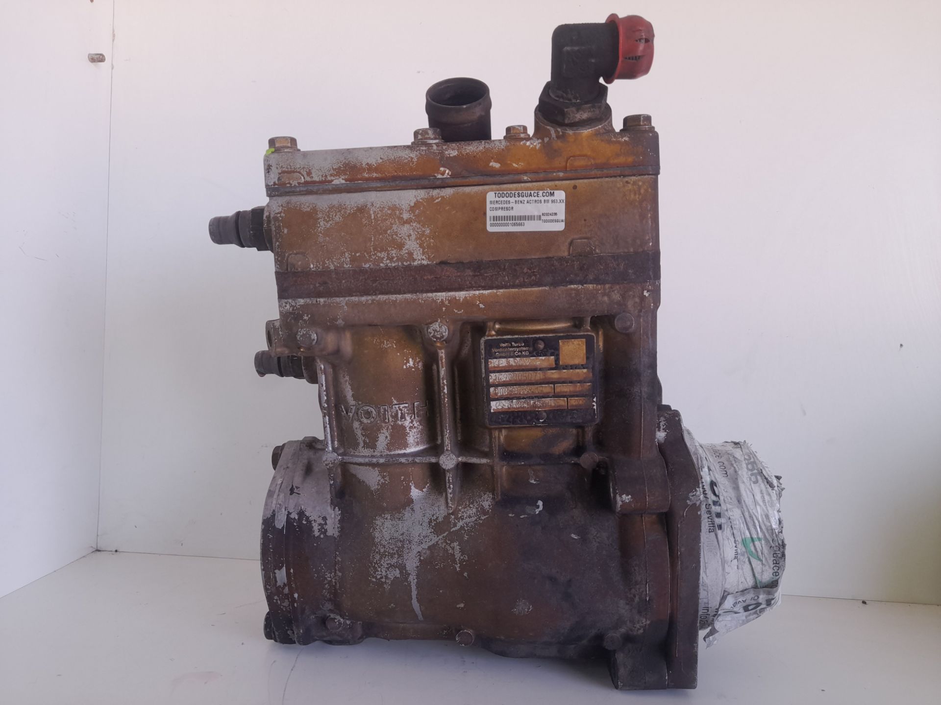 No identificado mercedes-benz actros 4 2-ejes bm 963 (2011) 18xx 4x2 fahrgestell l classic