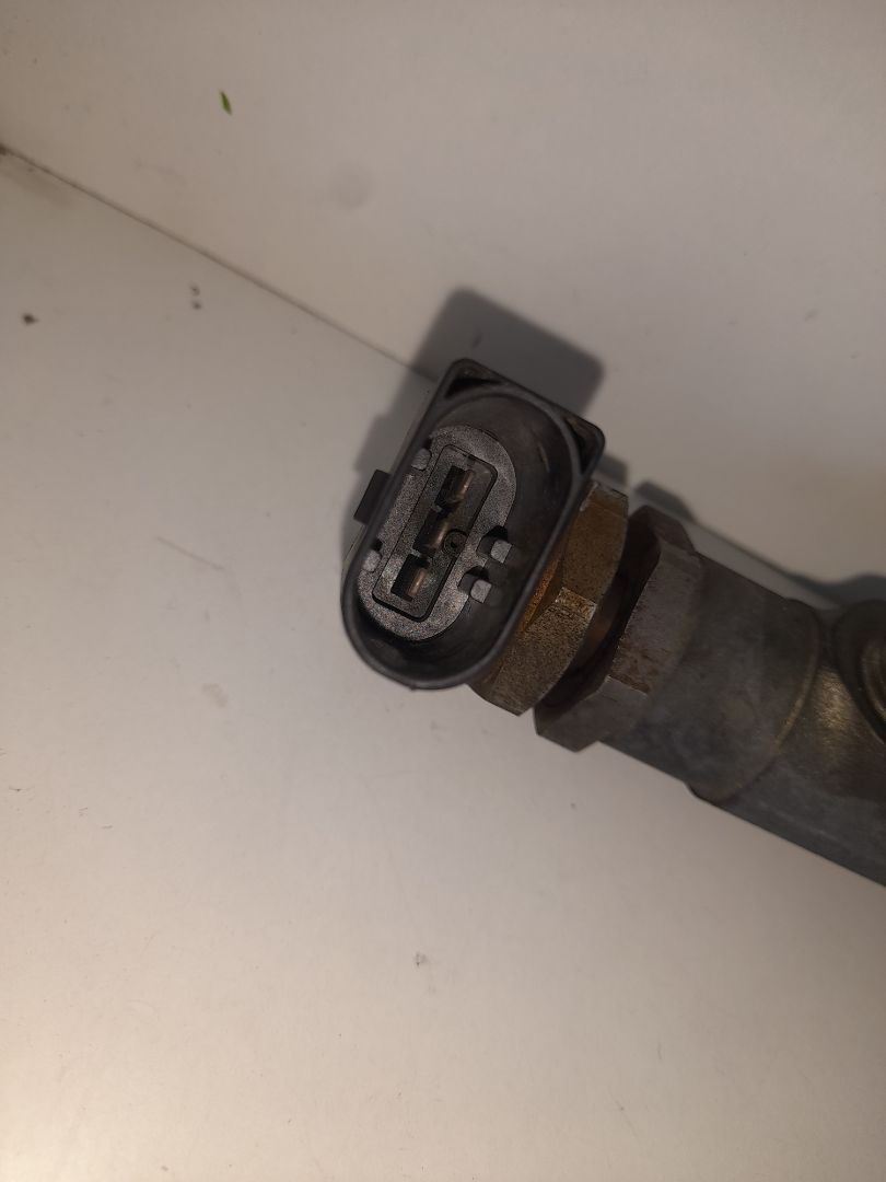 Rampa inyectora bmw serie 7 (e65e66) 730d