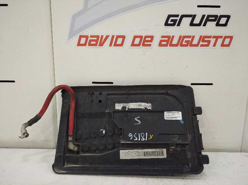 Caja reles / fusibles seat ibiza (6l1) stella
