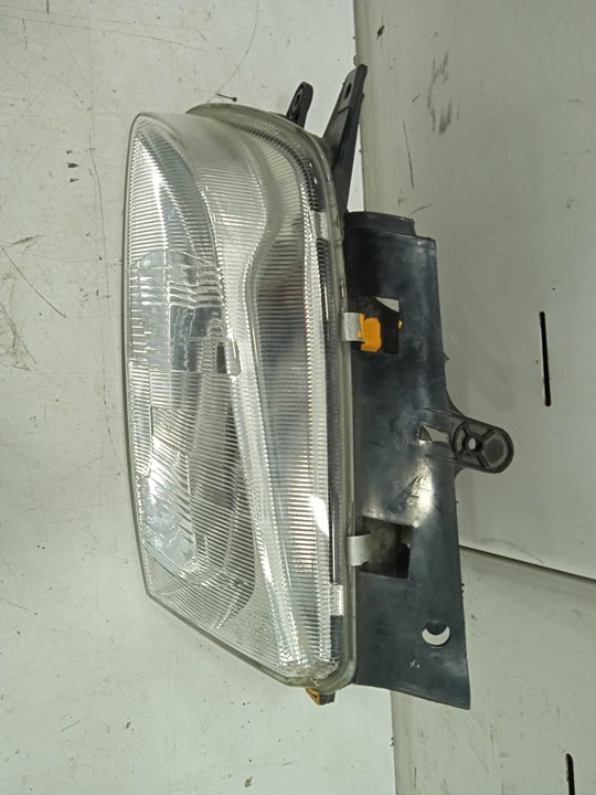 Faro izquierdo peugeot partner (s1)(07.1996) break
