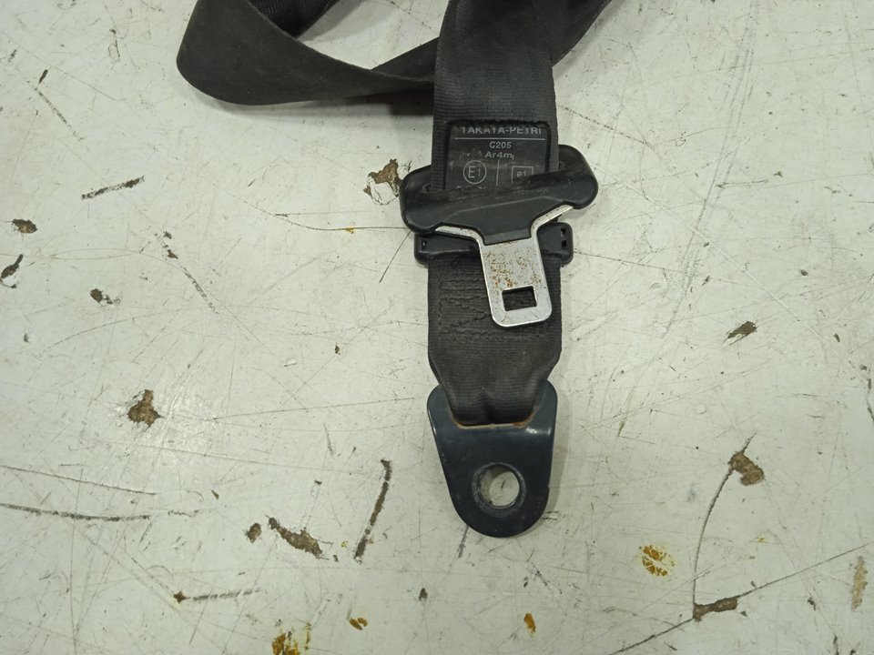 Cinturon seguridad trasero derecho volvo  no identificado