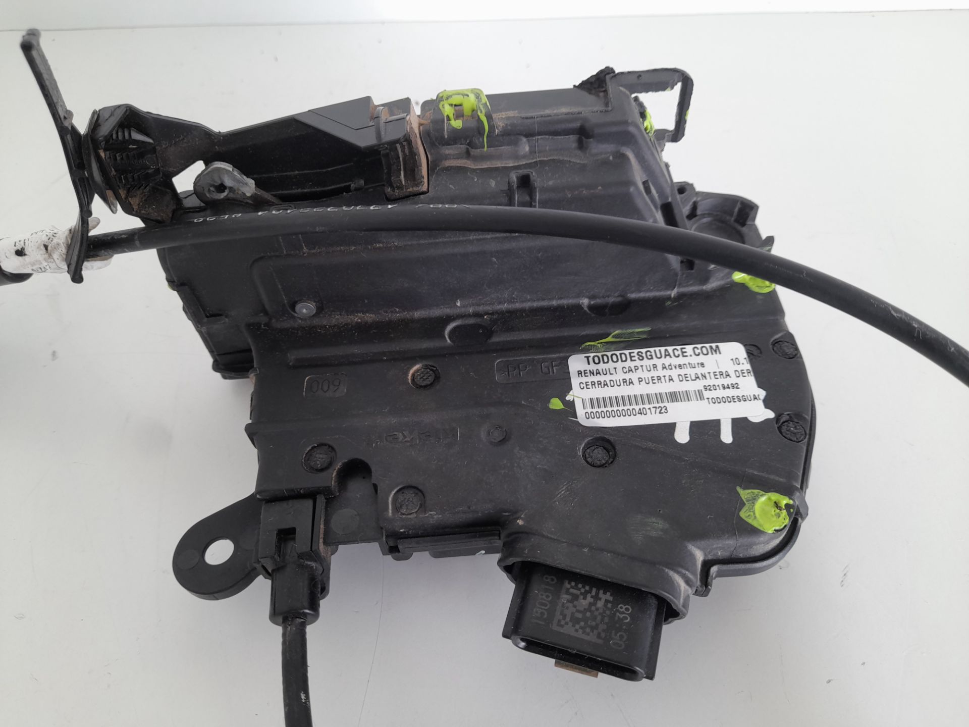 Cerradura puerta delantera derecha renault captur i adventure