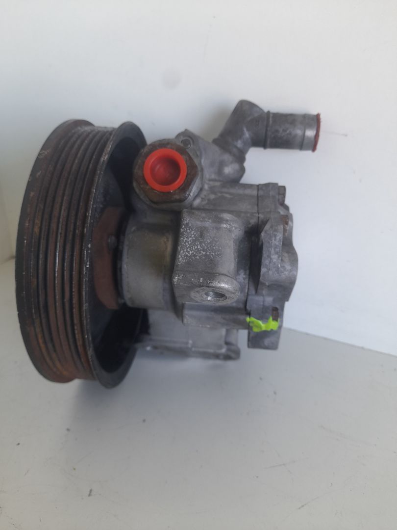 Bomba direccion mercedes-benz vito kombi (638) 110 cdi    (638.194)