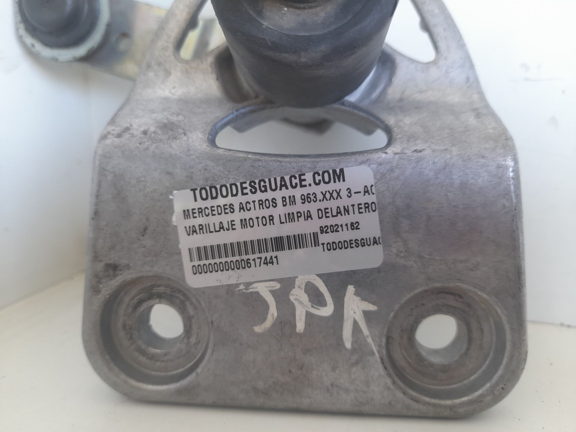 No identificado mercedes-benz actros 4 3-ejes bm 963 (2011) 25xx 6x2 szm l bigspace