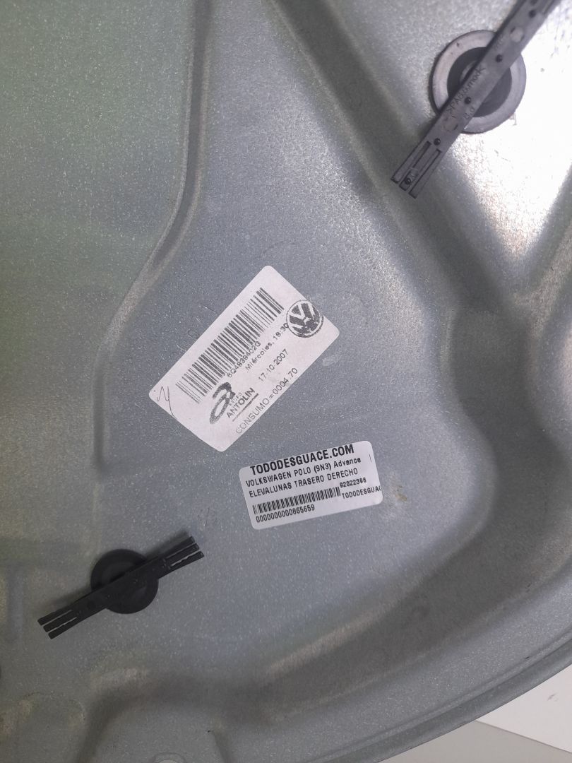 Elevalunas trasero derecho volkswagen polo iv (9n3) advance