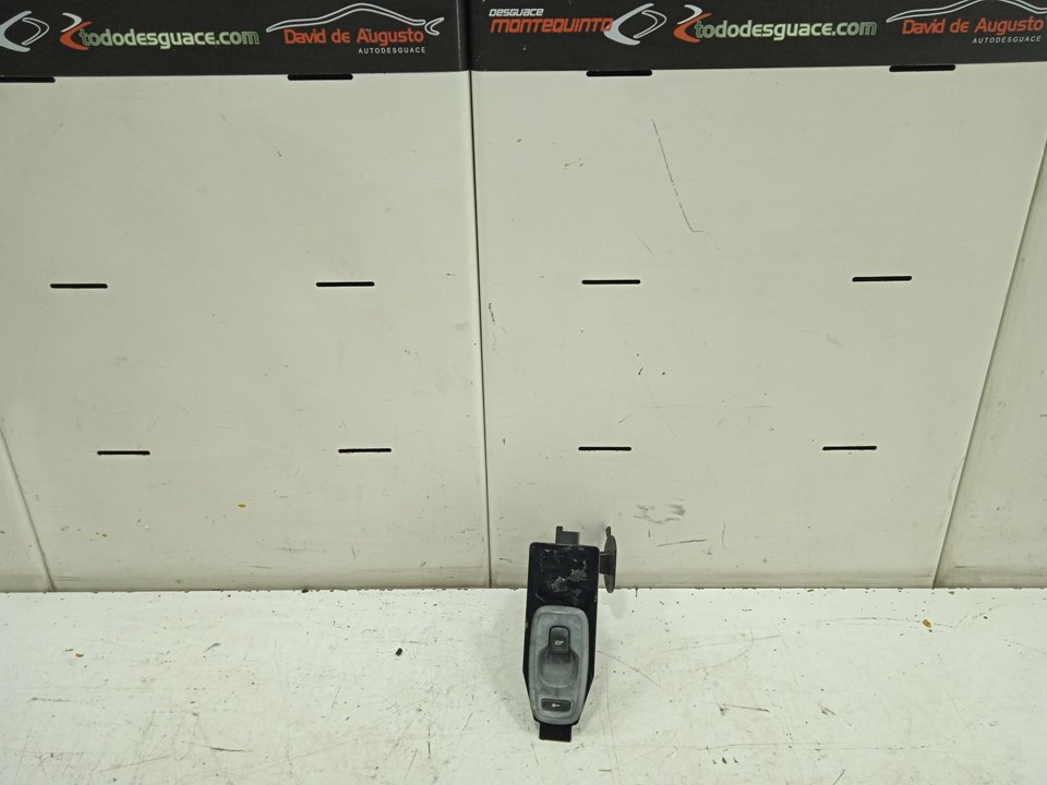 Mando elevalunas delantero derecho volvo s60 berlina 2.4 d