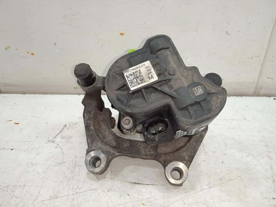 Pinza de freno delantera derecha skoda superb berlina (3v3) active