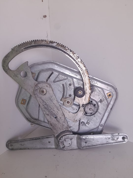 Elevalunas delantero derecho scania baureihe 4 (pr 164 c)(2001) 