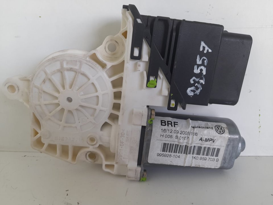 Motor elevalunas trasero izquierdo volkswagen touran (1t1) advance