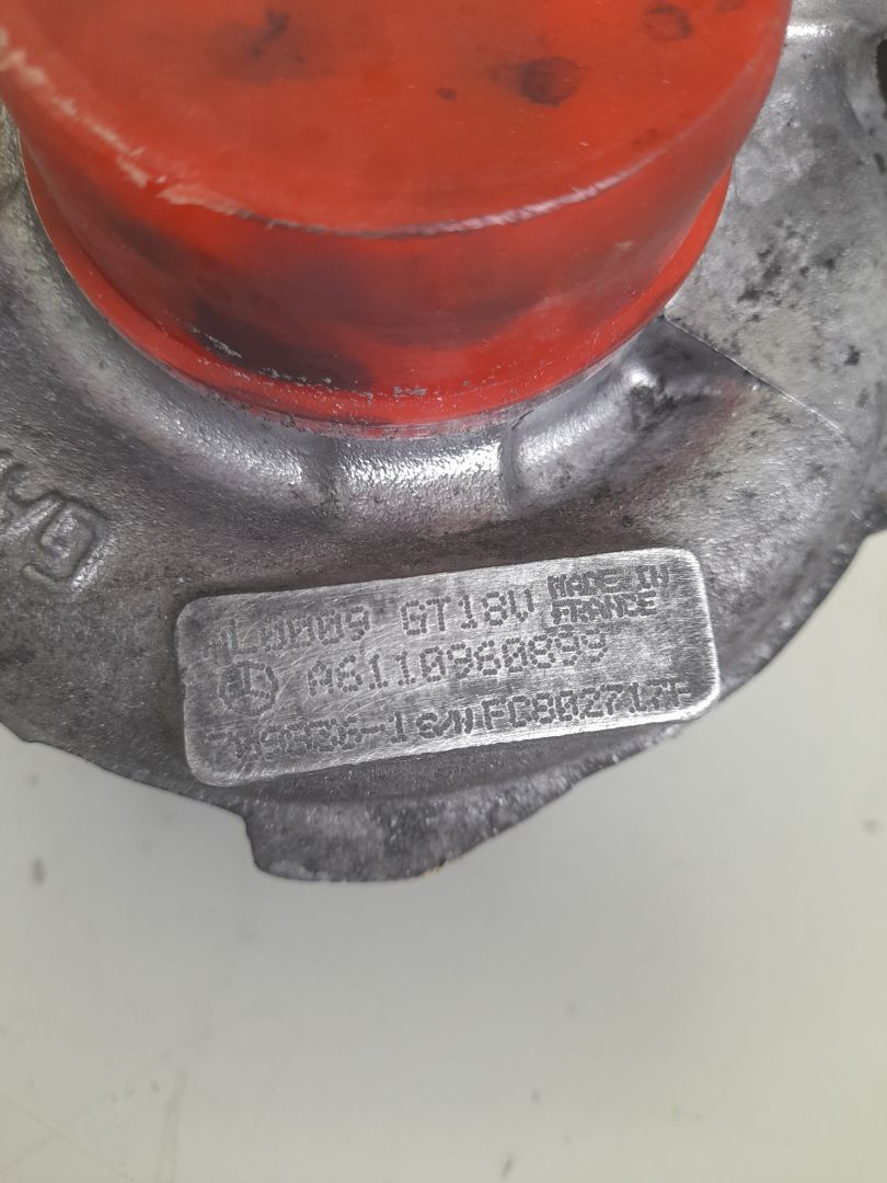 No identificado mercedes-benz sprinter combi 208  cdi   (901.6902.671672)