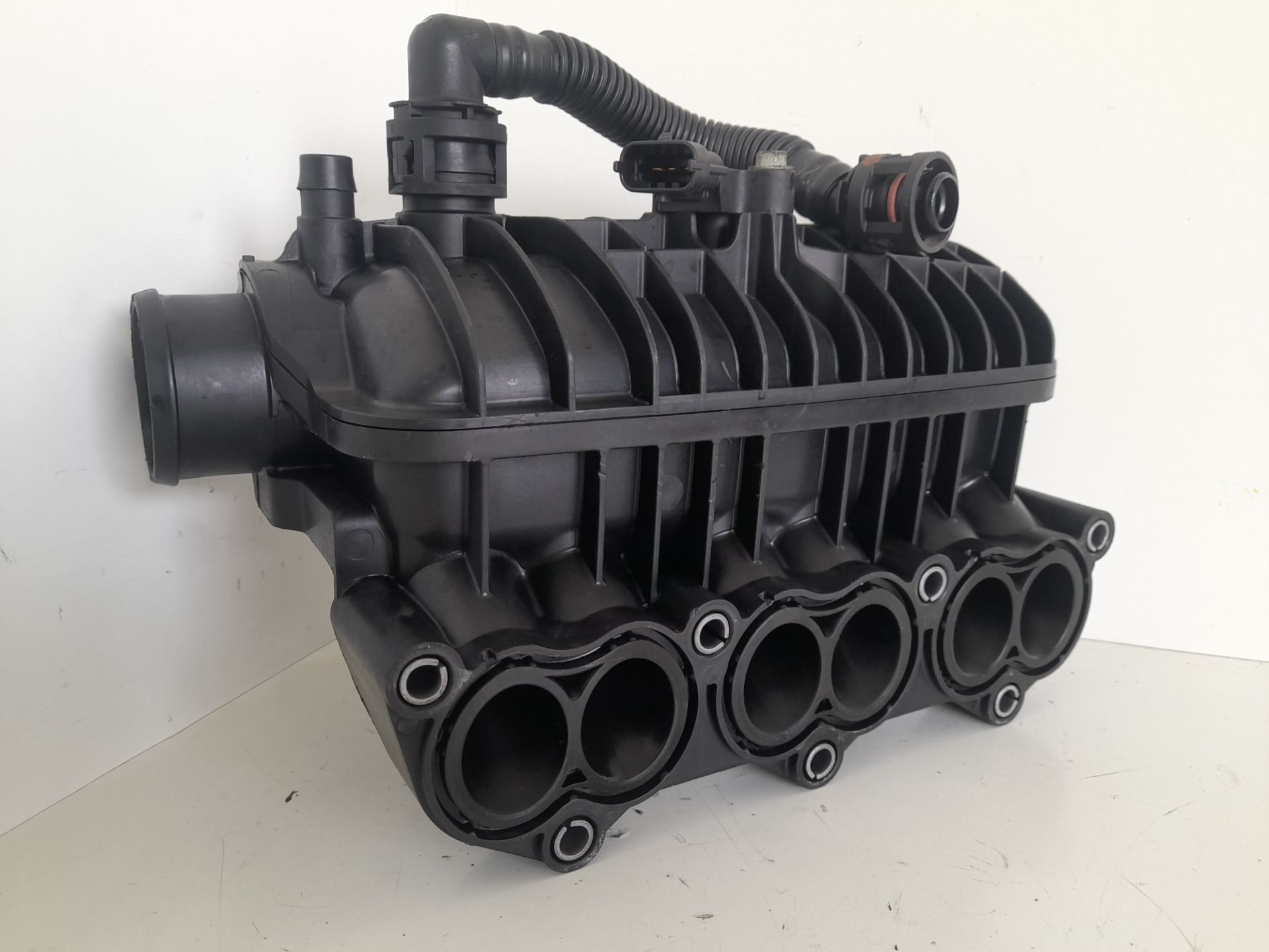 Colector admision ford focus berlina (cb8) 