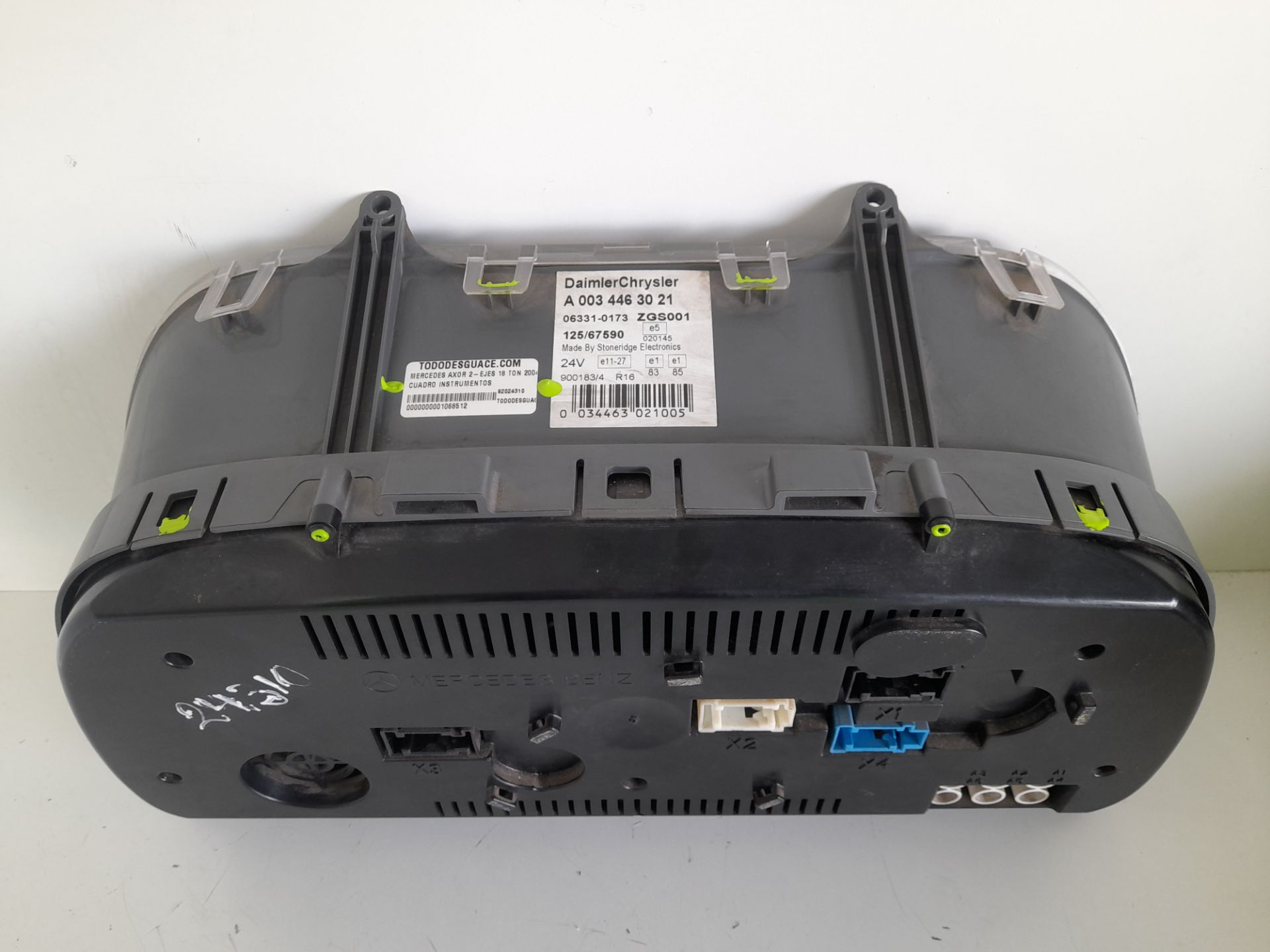 Cuadro instrumentos mercedes-benz axor 2 cr 2-ejes 18 t bm 944 95024 (2004) 