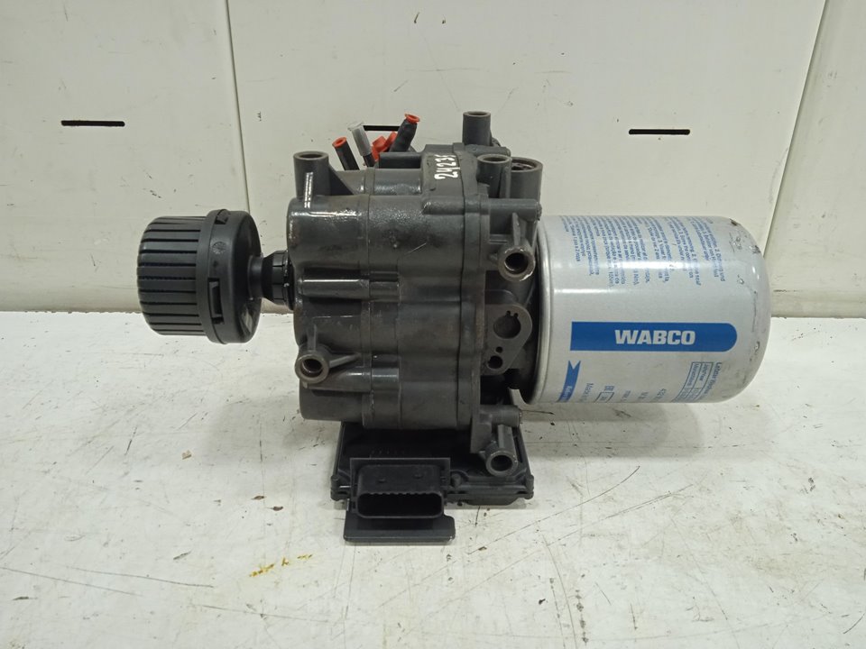 No identificado mercedes-benz actros 4 2-ejes bm 963 (2011) 18xx 4x2 fahrgestell l classic