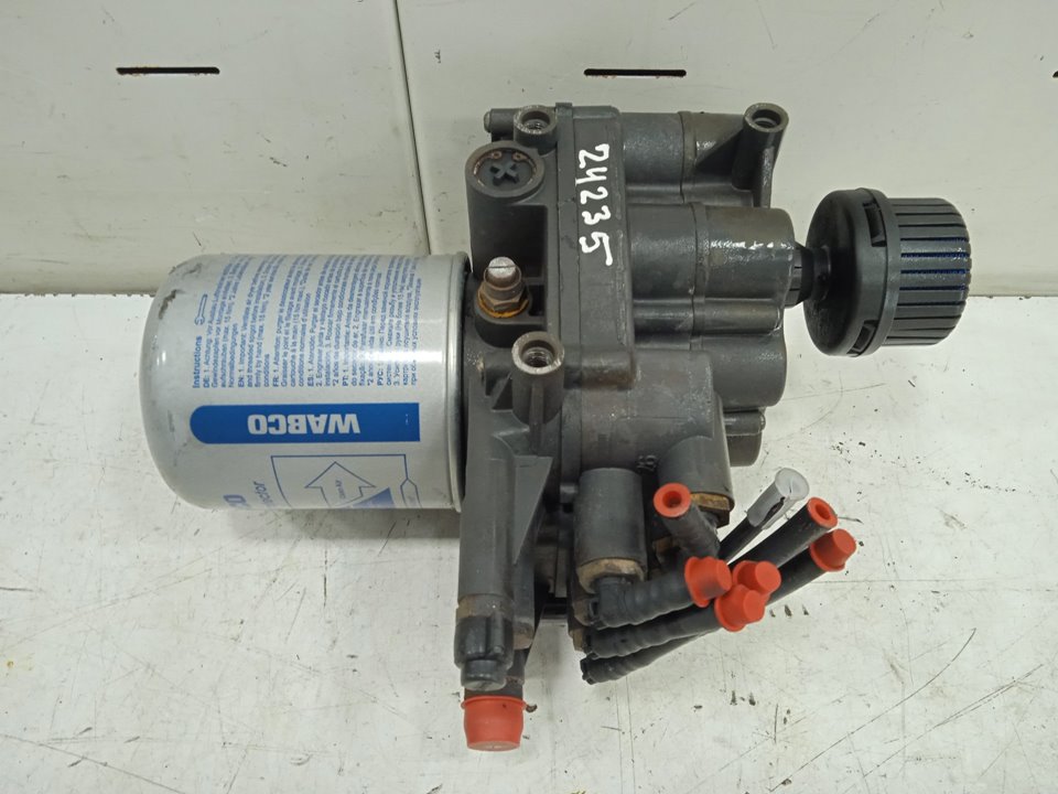 No identificado mercedes-benz actros 4 2-ejes bm 963 (2011) 18xx 4x2 fahrgestell l classic