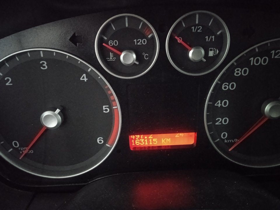 Motor completo ford focus berlina (cap) ambiente (d)