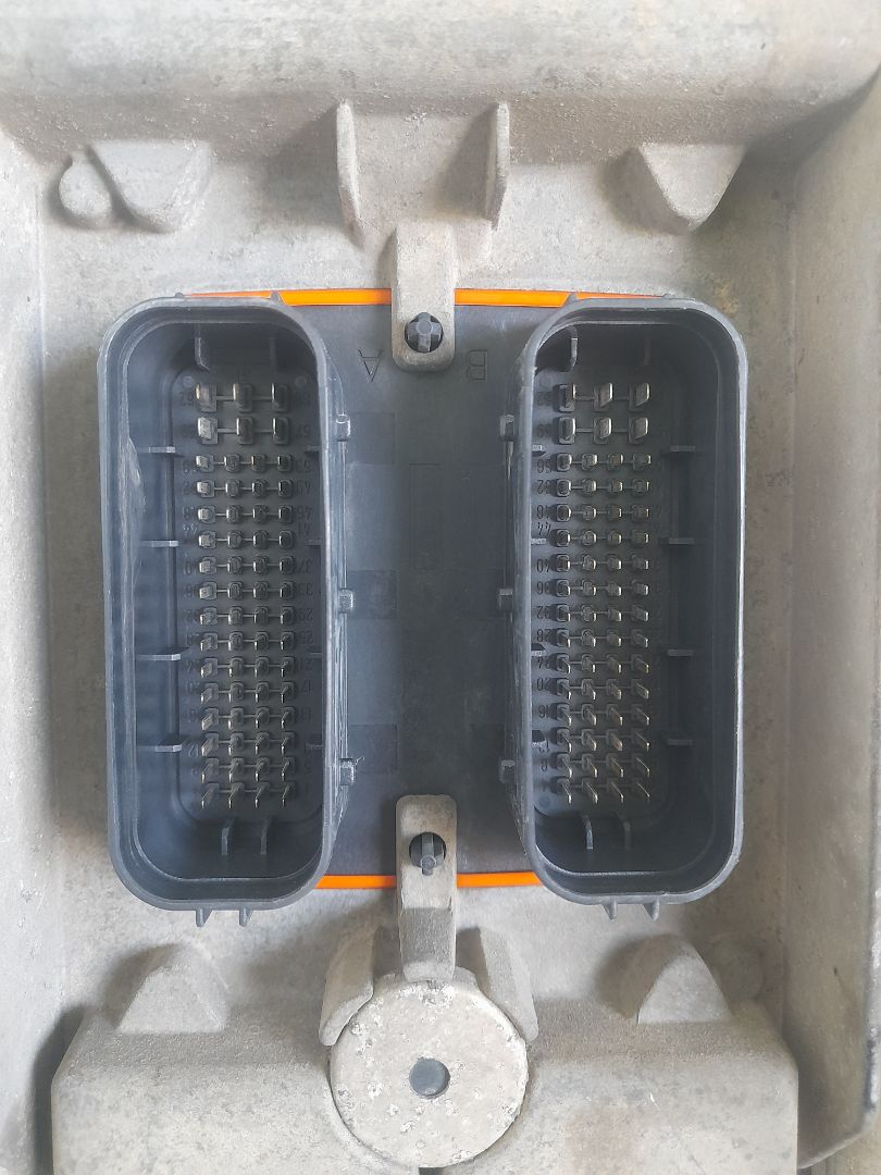 Centralita motor uce renault midlum fg   xxx.12                   