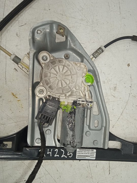 Elevalunas delantero derecho mercedes-benz clase c (bm 203) sportcoupe c 220 cdi (la) sport edition (