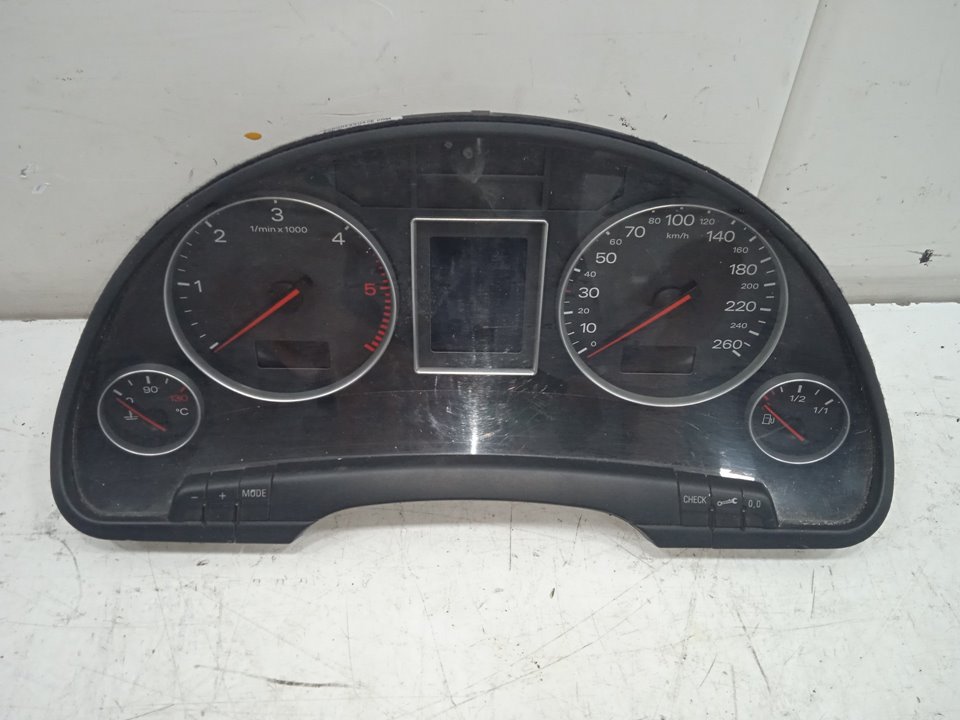 Cuadro instrumentos audi a4 avant (8e) 1.9 tdi (96kw)