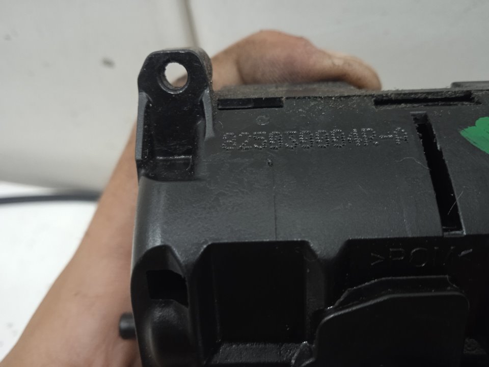 Cerradura puerta trasera izquierda renault scenic iii (jz) dynamique