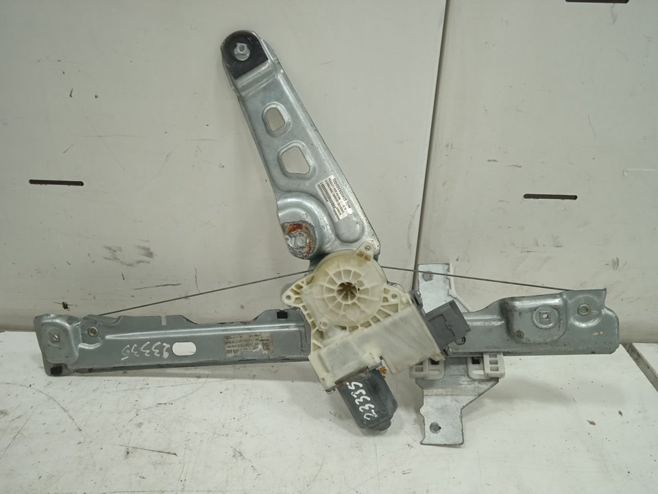 Elevalunas trasero izquierdo peugeot 5008 access