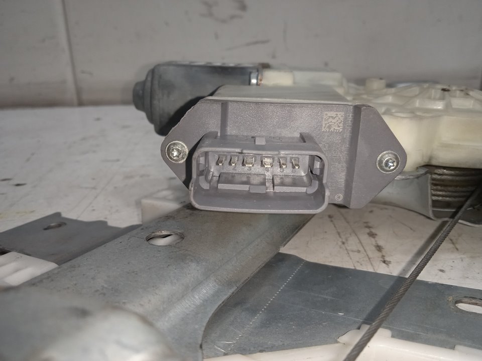 Elevalunas trasero izquierdo peugeot 5008 access