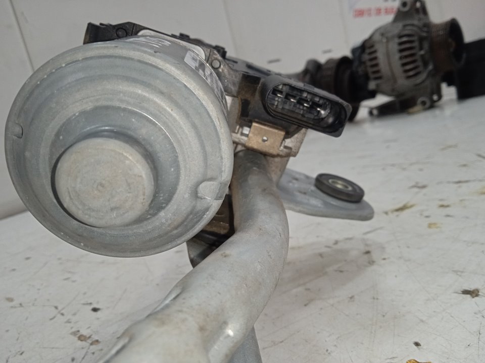 No identificado audi q3 (8ug) attraction