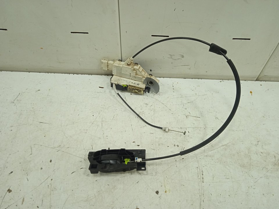Cerradura puerta delantera izquierda citroen c4 berlina 