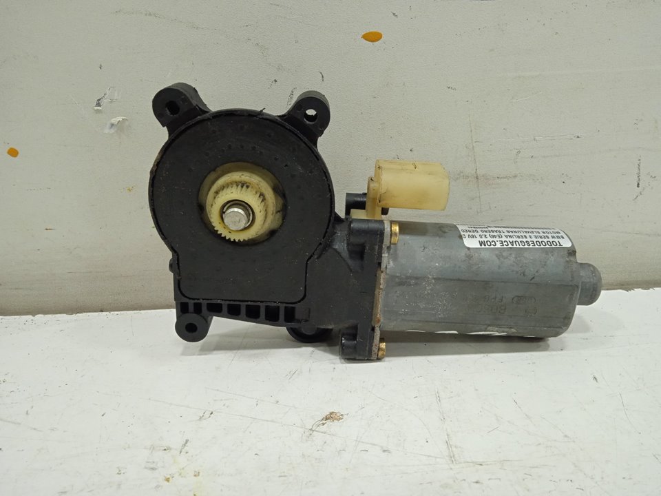 Motor elevalunas trasero derecho bmw serie 3 berlina (e46) 