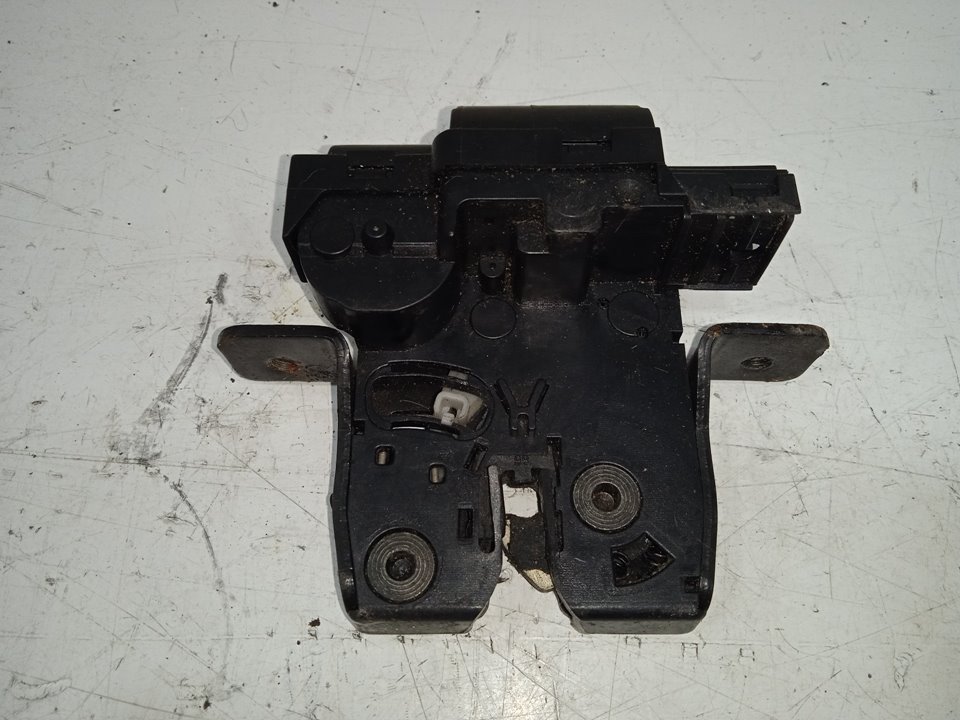 Cerradura maletero / porton nissan qashqai (j10) acenta