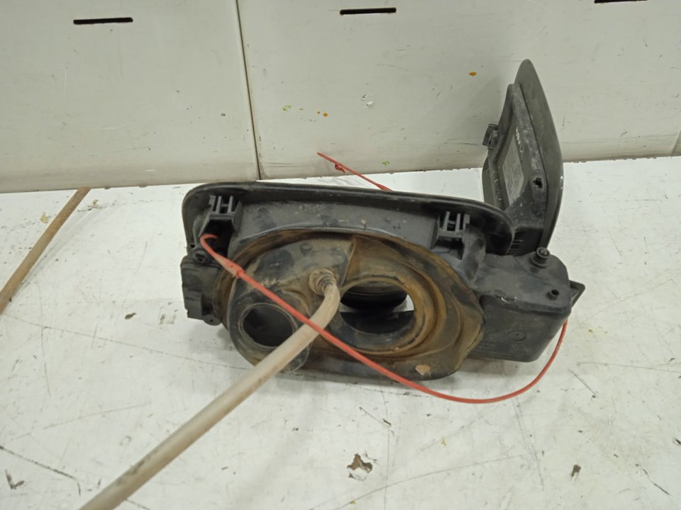 Tapon combustible audi q3 (8ug) attraction