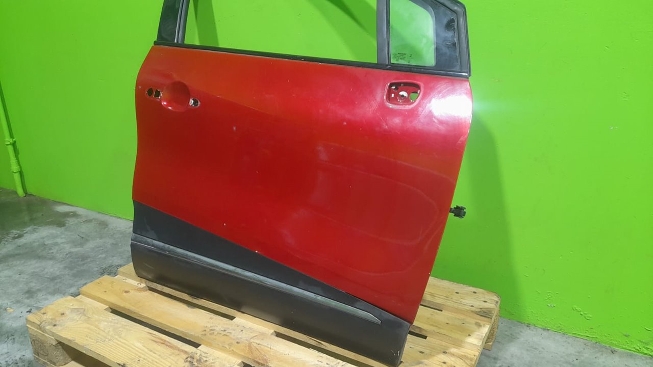 Puerta delantera derecha renault captur i sedition