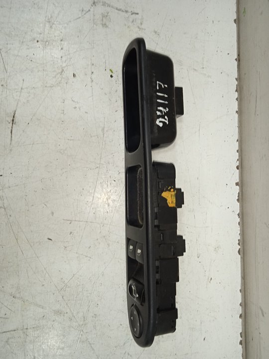 Mando elevalunas delantero izquierdo peugeot 307 break  sw (s1)(04.2002) sw