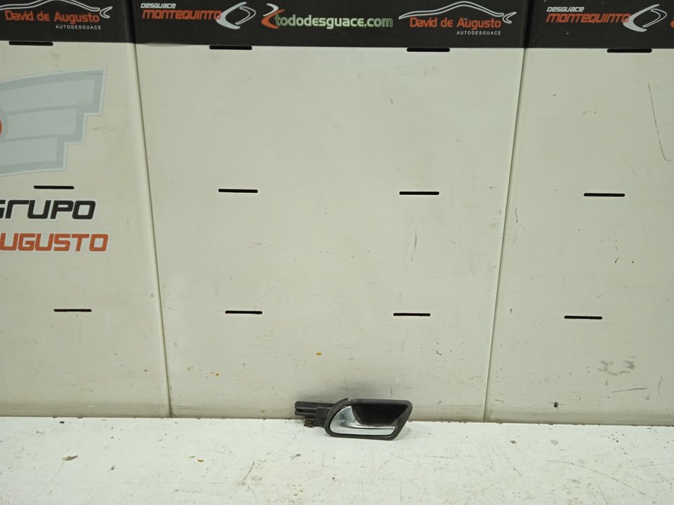 Maneta interior trasera izquierda volkswagen golf v (1k1)(10.2003) 