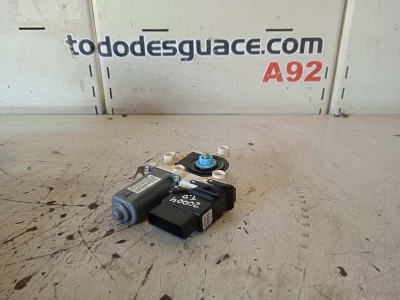 Motor elevalunas trasero derecho skoda octavia berlina (1z3) trend