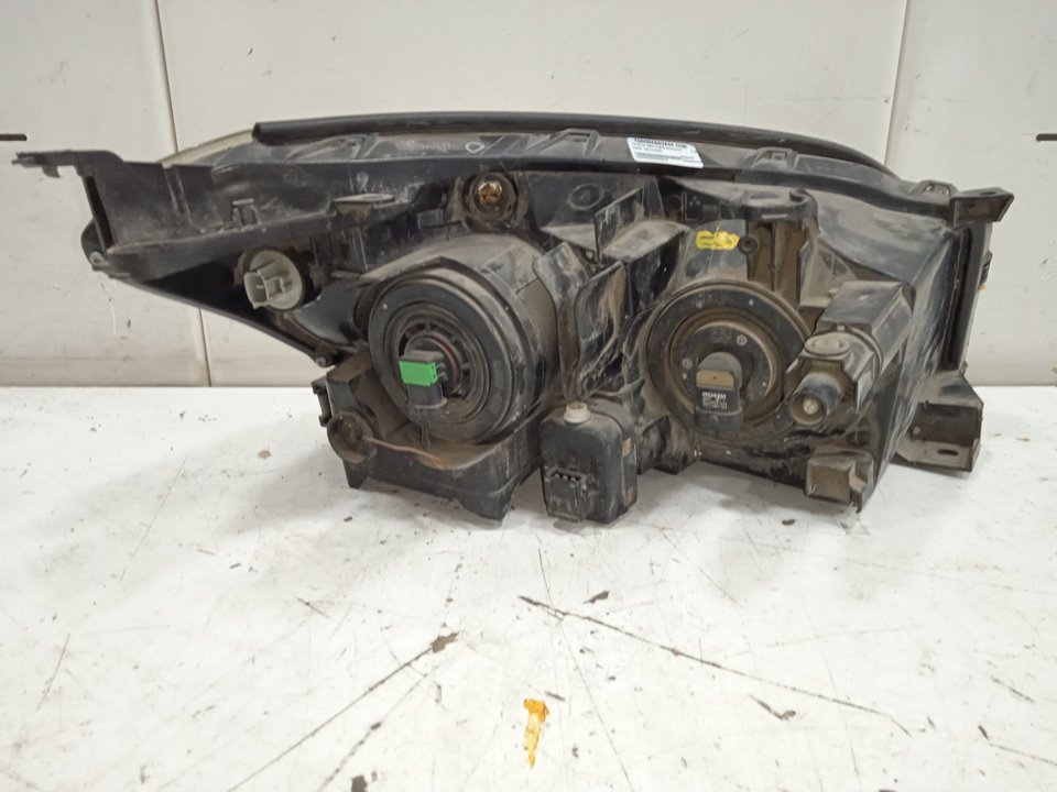 Faro izquierdo toyota rav4 (a3) executive