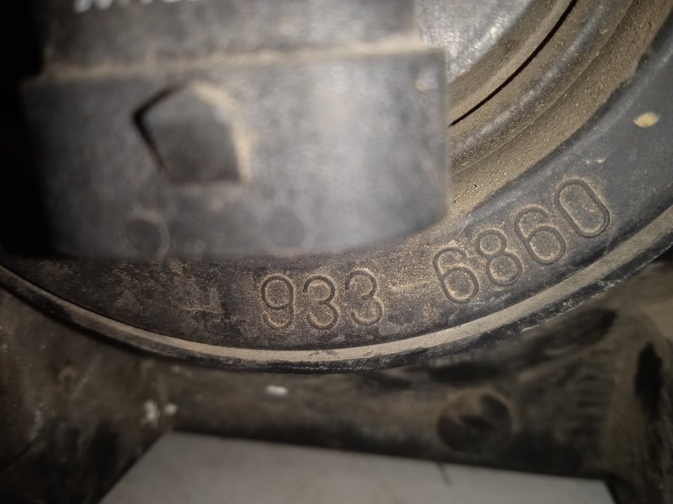 Faro izquierdo toyota rav4 (a3) executive