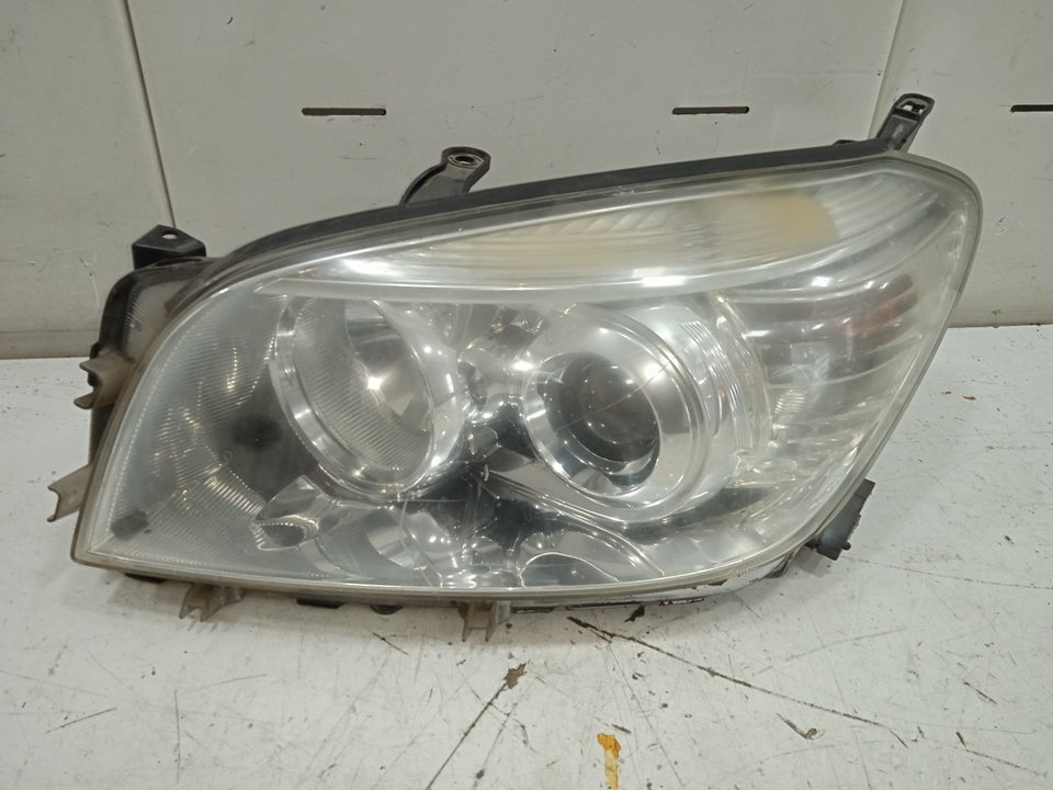 Faro izquierdo toyota rav4 (a3) executive
