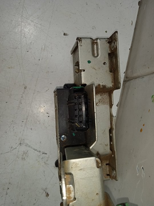 Cerradura maletero / porton ford tourneo connect (tc7) kombi b. corta (2006)