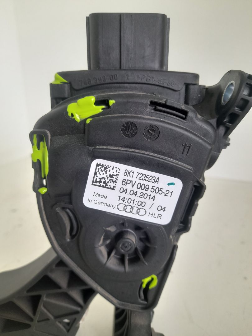 Pedal acelerador básico quattro